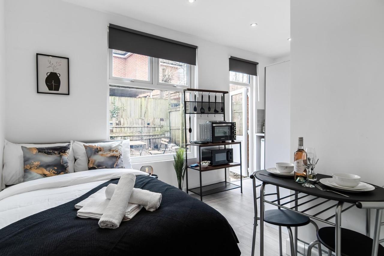 Livestay-Modern Studio Rooms In Zone 2 لندن المظهر الخارجي الصورة